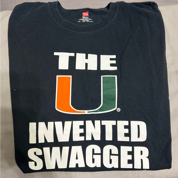 University of Miami T-shirt. Black with orange/green detail. Size XL. - Picture 1 of 11